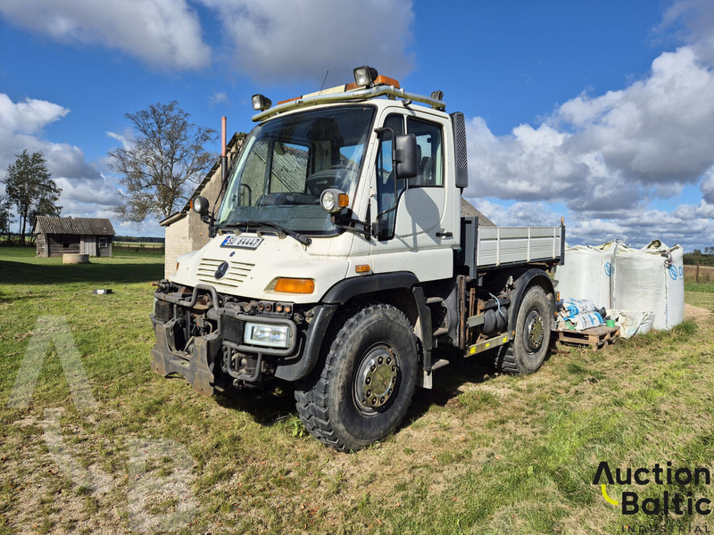 Mercedes-Benz Unimog U 400 - Damperli kamyon: fotoğraf 1 Mercedes-Benz Unimog U 400 - Damperli kamyon: fotoğraf 1