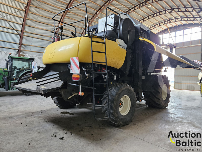 New Holland CR 9080 - Biçerdöver: fotoğraf 4 New Holland CR 9080 - Biçerdöver: fotoğraf 4