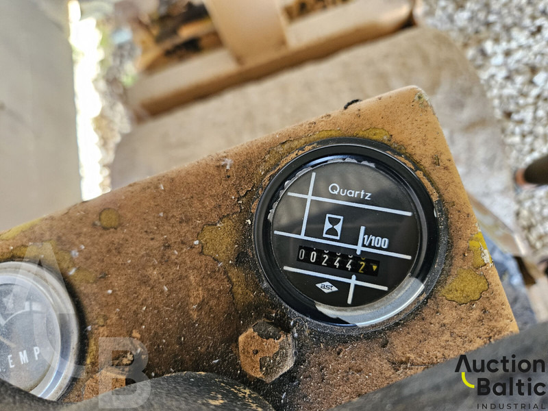 Silindir makinesi Rammax RW1800 SPT: fotoğraf 6 Silindir makinesi Rammax RW1800 SPT: fotoğraf 6