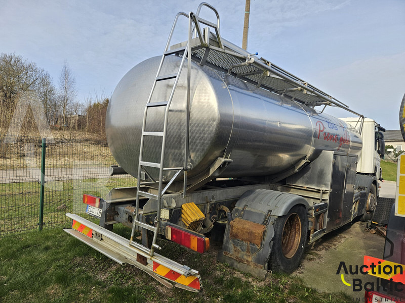 Scania P 230 - Tanker kamyon: fotoğraf 4 Scania P 230 - Tanker kamyon: fotoğraf 4