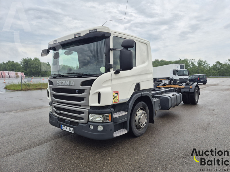 Scania P 450 - Şasi kamyon: fotoğraf 2 Scania P 450 - Şasi kamyon: fotoğraf 2