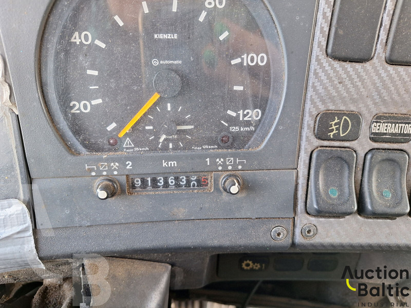 Scania P 93 ML - Refrijeratör kamyon: fotoğraf 4 Scania P 93 ML - Refrijeratör kamyon: fotoğraf 4