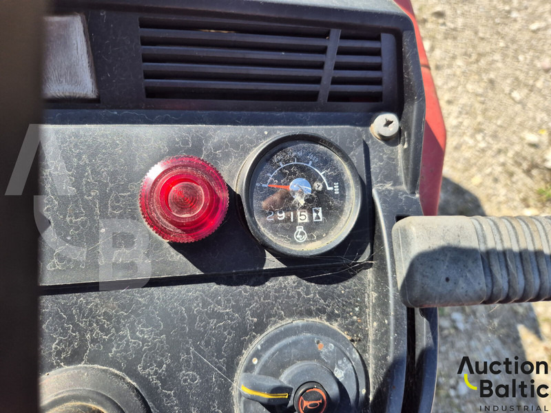 Shibaura SP1540 - Traktör: fotoğraf 5 Shibaura SP1540 - Traktör: fotoğraf 5