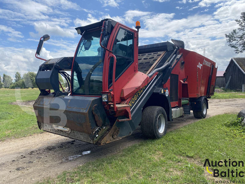 Trioliet TRIOTRAC 2-2000 - Hayvancılık ekipmanları: fotoğraf 1 Trioliet TRIOTRAC 2-2000 - Hayvancılık ekipmanları: fotoğraf 1