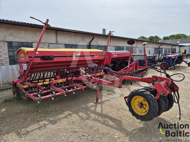 Vaderstad Rapid 400 S - Mibzer: fotoğraf 2 Vaderstad Rapid 400 S - Mibzer: fotoğraf 2