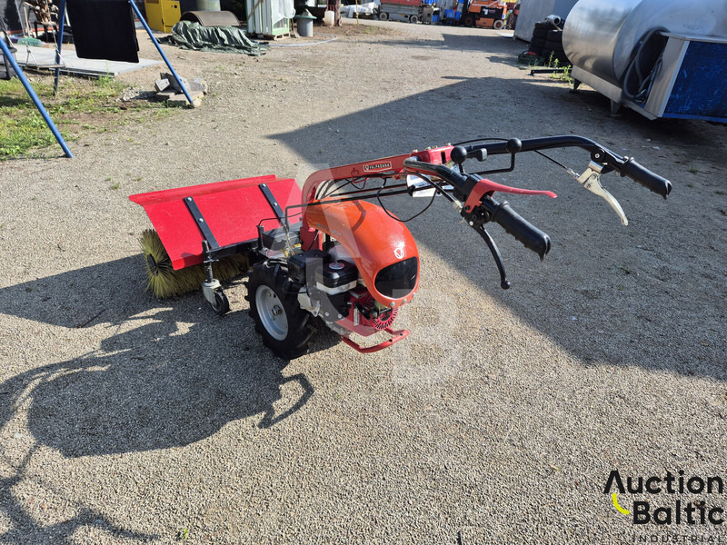 Valpadana Blitz 50 Rev - Yol süpürme aracı: fotoğraf 2 Valpadana Blitz 50 Rev - Yol süpürme aracı: fotoğraf 2