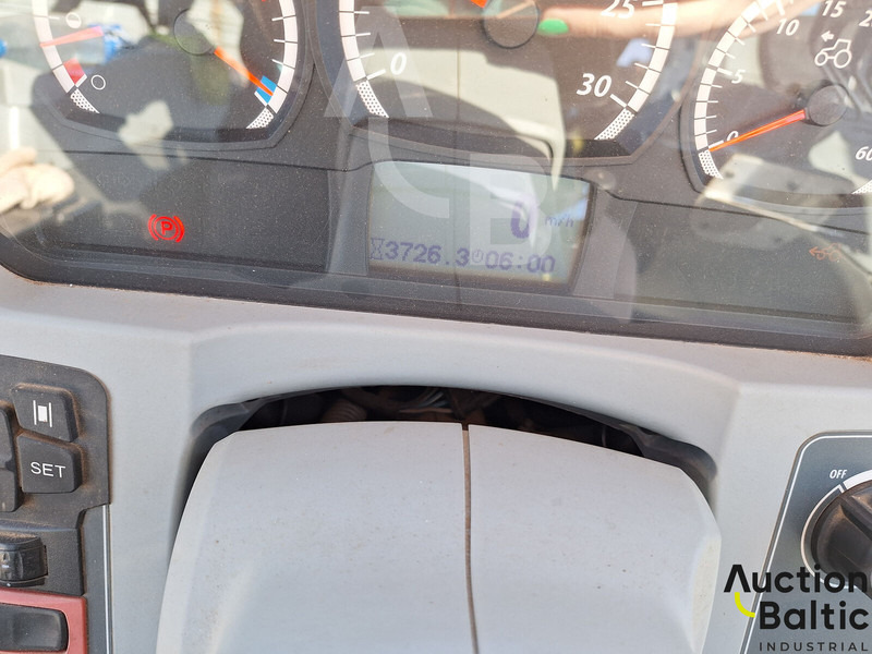 Valtra T 194 A - Traktör: fotoğraf 5 Valtra T 194 A - Traktör: fotoğraf 5