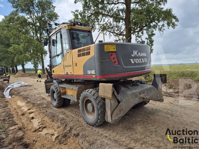 Volvo EW 140 C - Tekerlekli ekskavatör: fotoğraf 5 Volvo EW 140 C - Tekerlekli ekskavatör: fotoğraf 5