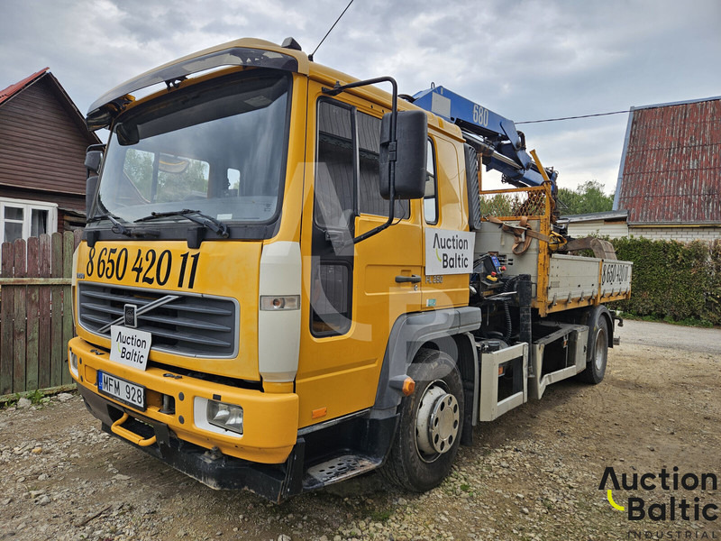 Volvo FL6 250 - Sal/ Açık kasa kamyon, Vinçli kamyon: fotoğraf 1 Volvo FL6 250 - Sal/ Açık kasa kamyon, Vinçli kamyon: fotoğraf 1