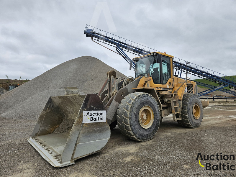 Volvo L 180 F - Tekerlekli yükleyici: fotoğraf 2 Volvo L 180 F - Tekerlekli yükleyici: fotoğraf 2