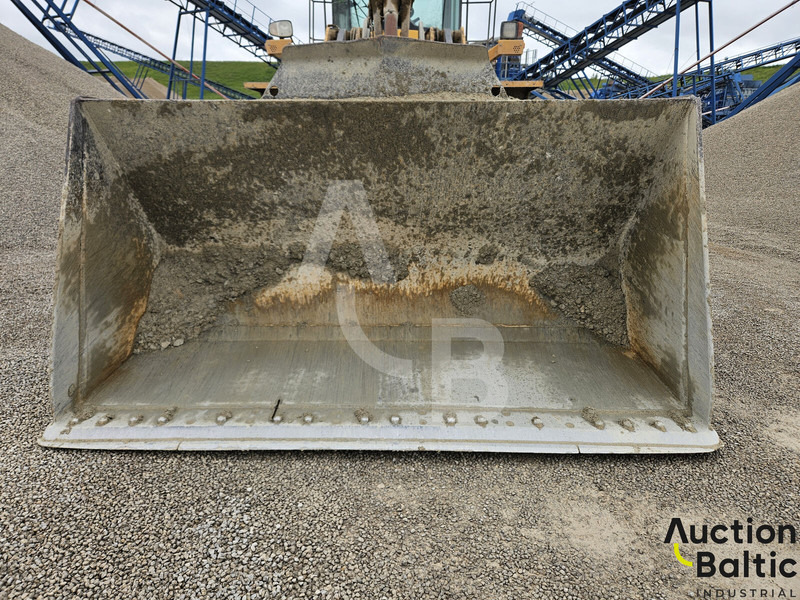 Volvo L 180 F - Tekerlekli yükleyici: fotoğraf 5 Volvo L 180 F - Tekerlekli yükleyici: fotoğraf 5