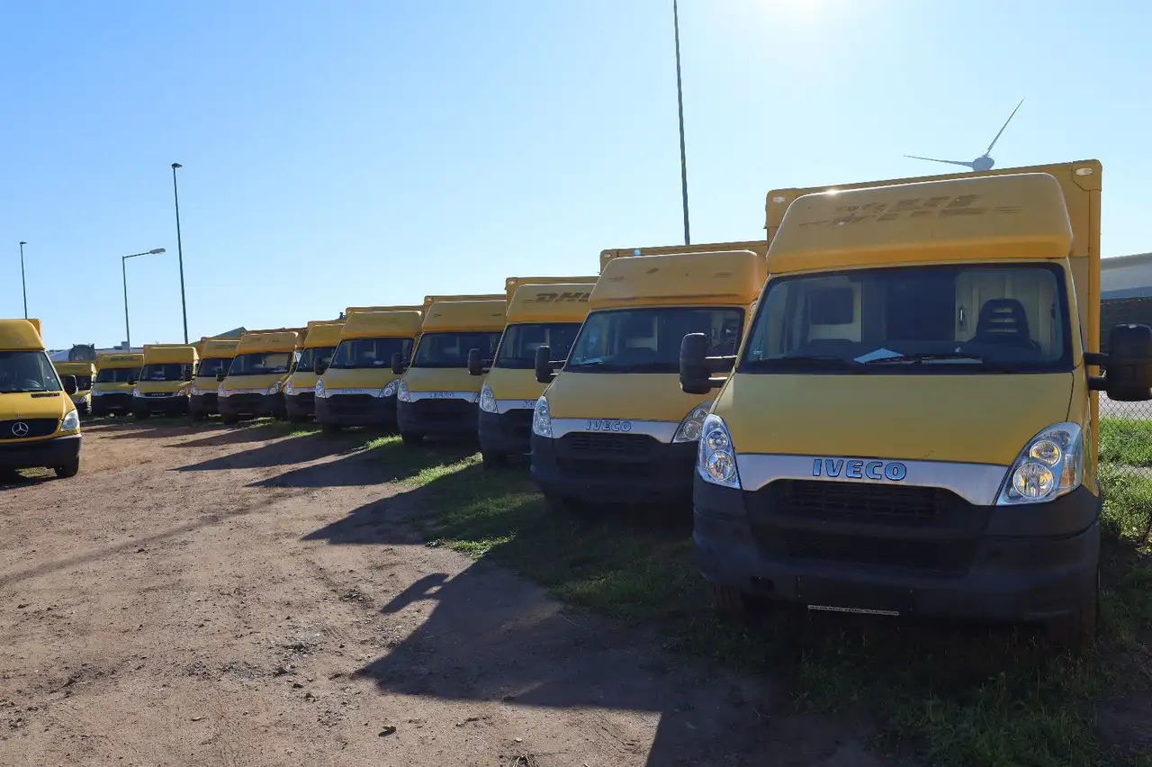 Iveco Daily/ Regalsystem/Luftfeder/KURZ/1. Hand - Kapalı kasa kamyonet: fotoğraf 1 Iveco Daily/ Regalsystem/Luftfeder/KURZ/1. Hand - Kapalı kasa kamyonet: fotoğraf 1