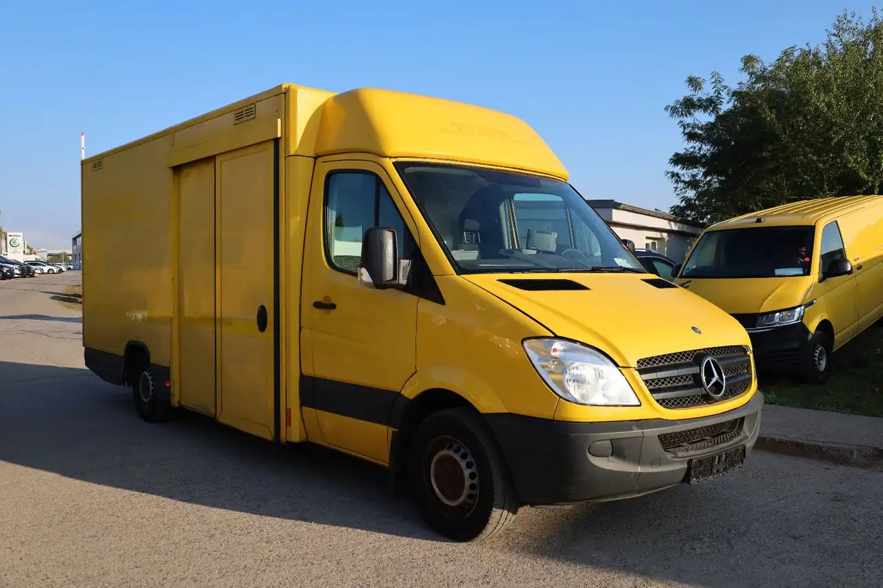 Mercedes-Benz Sprinter II Pritsche/ Koffer/Regalsystem - Kapalı kasa kamyonet: fotoğraf 2 Mercedes-Benz Sprinter II Pritsche/ Koffer/Regalsystem - Kapalı kasa kamyonet: fotoğraf 2