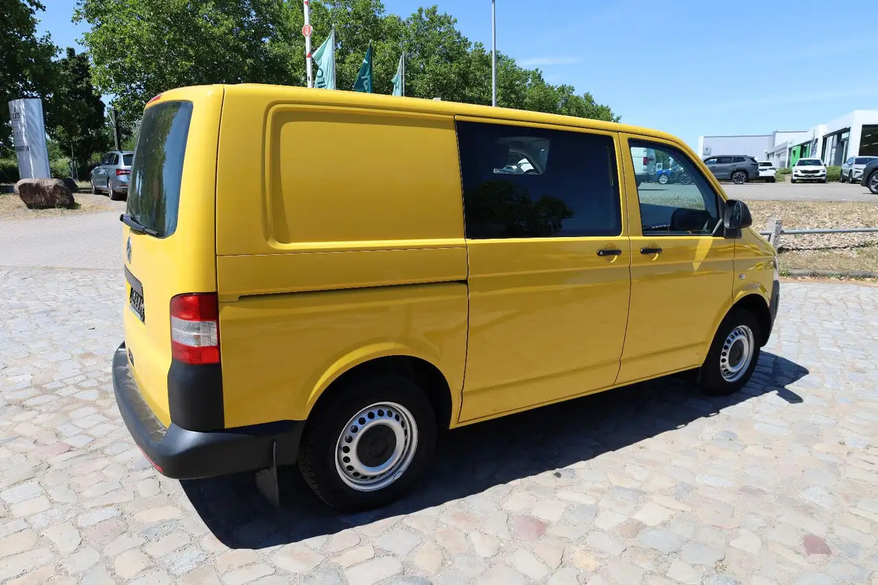 Volkswagen T5 Transporter Kasten-Kombi 2.0 TDI/EU5 - Binek araba: fotoğraf 3 Volkswagen T5 Transporter Kasten-Kombi 2.0 TDI/EU5 - Binek araba: fotoğraf 3