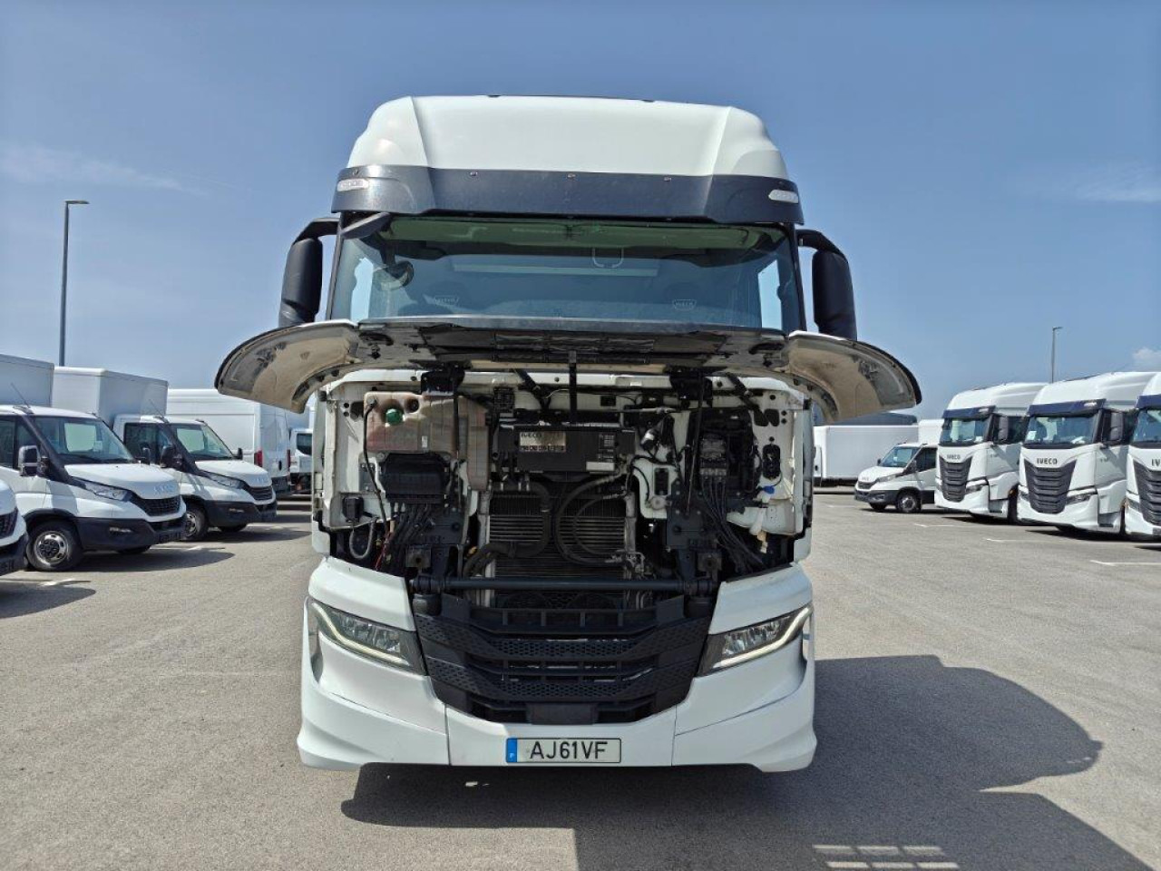 IVECO Stralis AS440S46T/P2LNG Euro6 Intarder Klima - Çekici: fotoğraf 2 IVECO Stralis AS440S46T/P2LNG Euro6 Intarder Klima - Çekici: fotoğraf 2