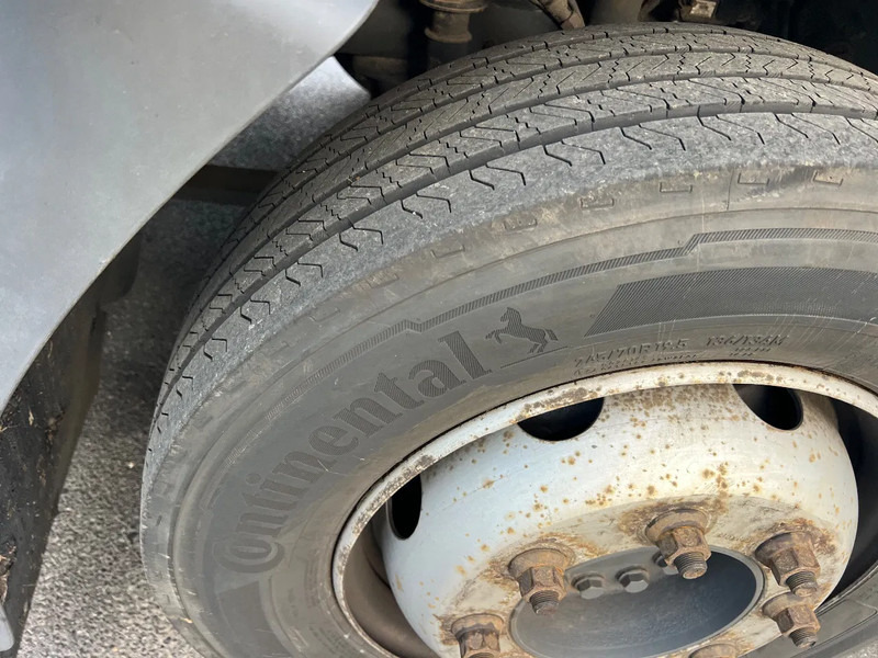 Renault Midlum 250 Verhuiswagen*D250*M250*TOP TRUCK - Kapalı kasa kamyon: fotoğraf 4 Renault Midlum 250 Verhuiswagen*D250*M250*TOP TRUCK - Kapalı kasa kamyon: fotoğraf 4