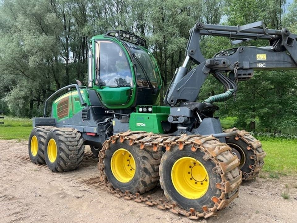 John Deere 1170 G - Forwarder: fotoğraf 1 John Deere 1170 G - Forwarder: fotoğraf 1