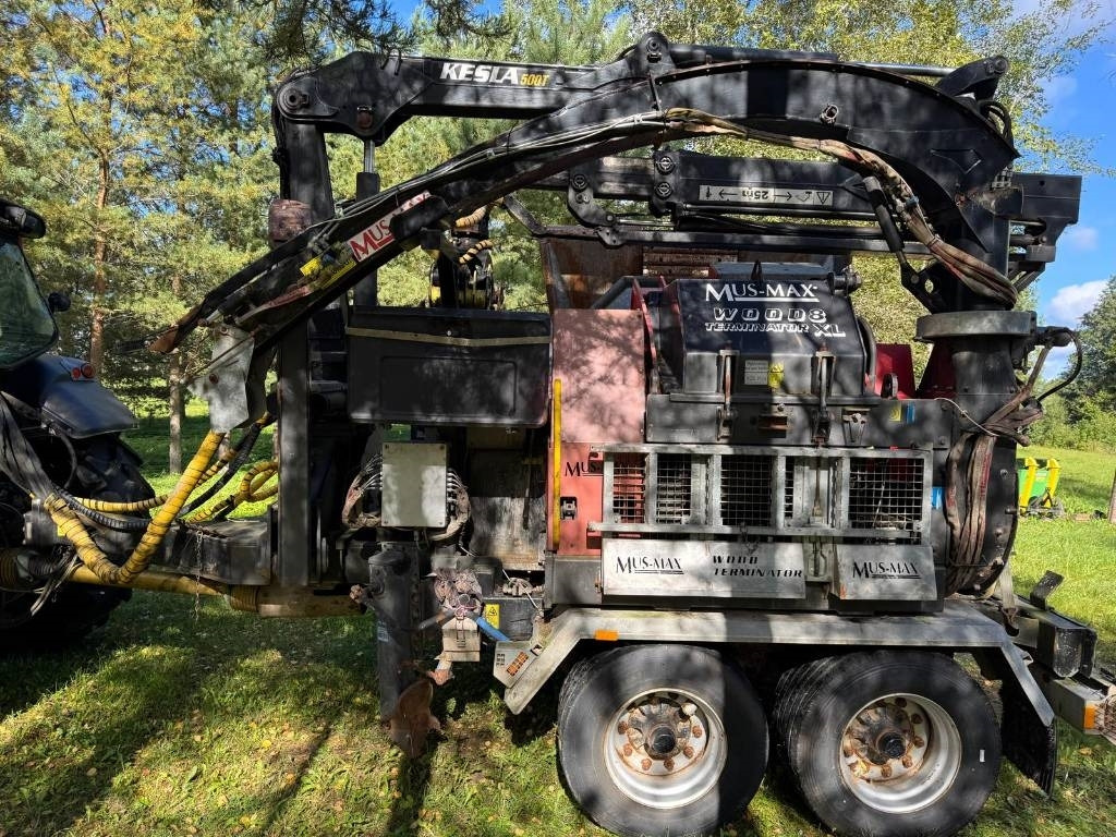 Mus-Max WT 8 XLZ - Orman traktörü, Ağaç parçalama makinesi: fotoğraf 4 Mus-Max WT 8 XLZ - Orman traktörü, Ağaç parçalama makinesi: fotoğraf 4