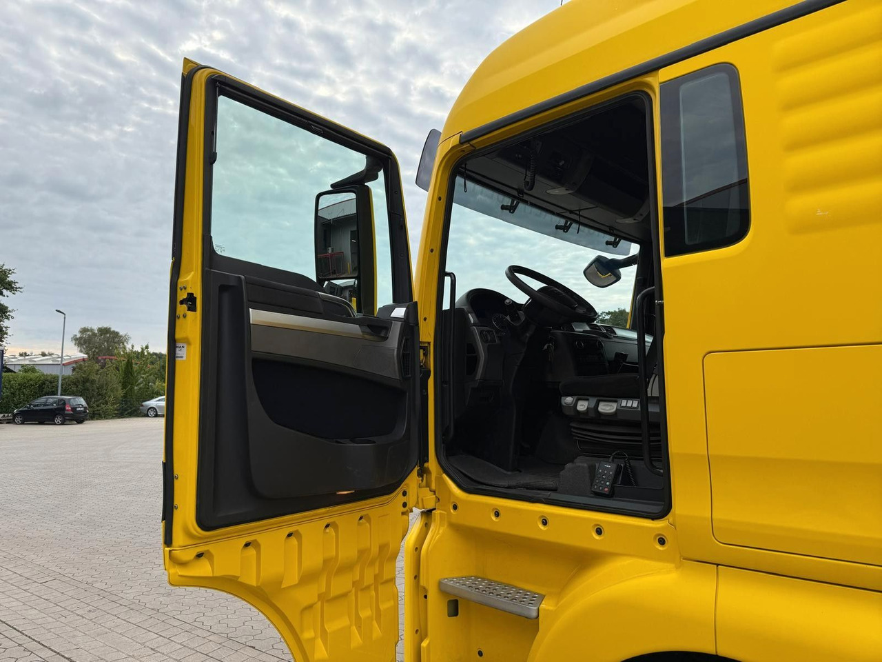 MAN TGX 18.440 Top gepflegt - Çekici: fotoğraf 5 MAN TGX 18.440 Top gepflegt - Çekici: fotoğraf 5