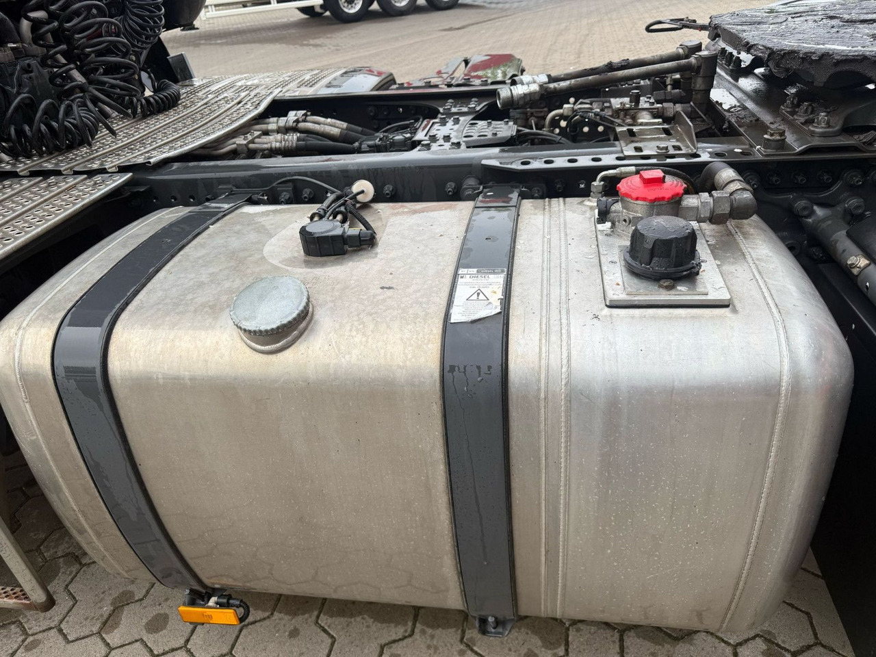 Çekici Mercedes-Benz Arocs 1848 4x4 HAD Allrad mit Hydraulik LOF: fotoğraf 14