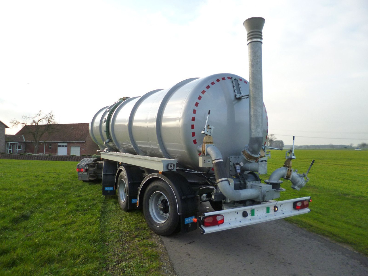 D-TEC TANKTRAILER FV2011-20-R295 D-TEC Gülletanker FV2011 Zwangslenkung - Tanker dorse: fotoğraf 1 D-TEC TANKTRAILER FV2011-20-R295 D-TEC Gülletanker FV2011 Zwangslenkung - Tanker dorse: fotoğraf 1