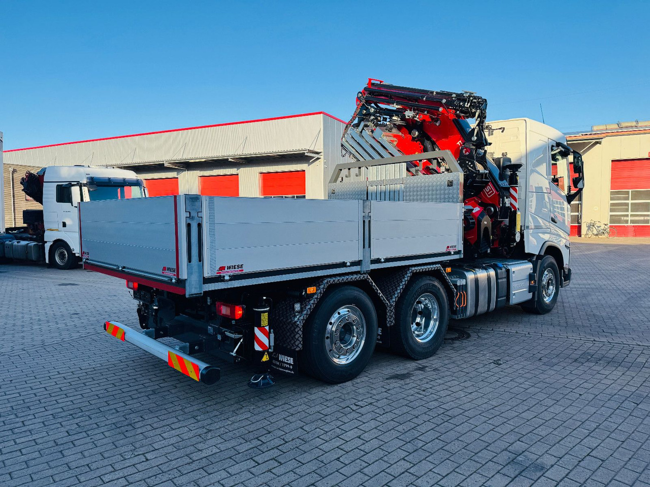 Volvo FH500 6x2 mit Fassi F545 2.27 JIB Winde sofort - Kamyon, Vinçli kamyon: fotoğraf 2 Volvo FH500 6x2 mit Fassi F545 2.27 JIB Winde sofort - Kamyon, Vinçli kamyon: fotoğraf 2