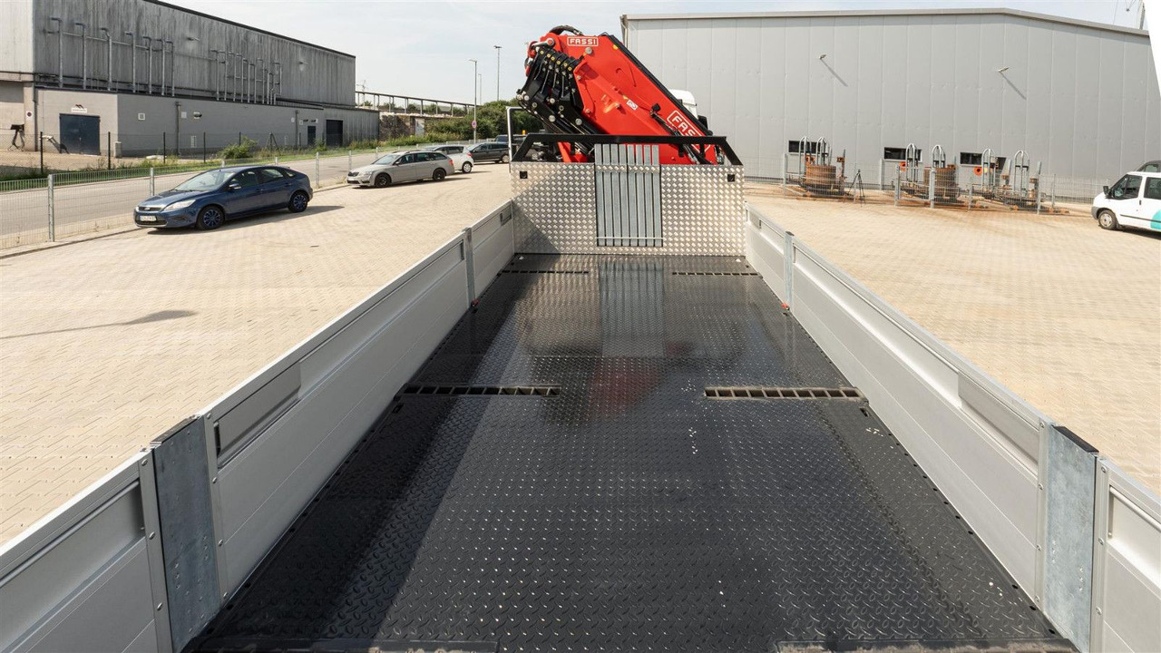 MAN 35.470 8x2 Kran F710 RA2.26 - Sal/ Açık kasa kamyon, Vinçli kamyon: fotoğraf 4 MAN 35.470 8x2 Kran F710 RA2.26 - Sal/ Açık kasa kamyon, Vinçli kamyon: fotoğraf 4