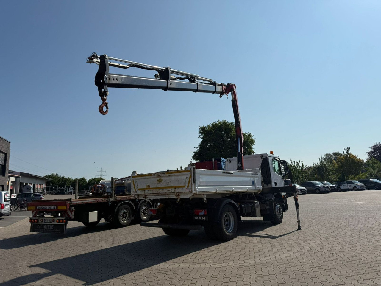 MAN TGM 18.320 4x2 BB Kran Fassi F135 Kipper Meiller - Vinçli kamyon: fotoğraf 4 MAN TGM 18.320 4x2 BB Kran Fassi F135 Kipper Meiller - Vinçli kamyon: fotoğraf 4