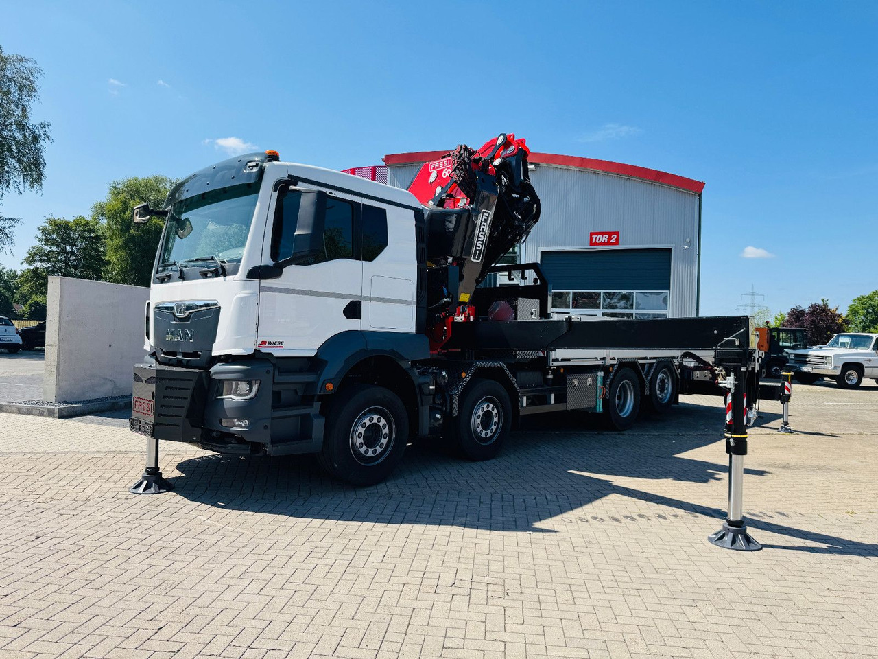 MAN TGS 32.510 mit F710 Frontkran sofort - Sal/ Açık kasa kamyon, Vinçli kamyon: fotoğraf 2 MAN TGS 32.510 mit F710 Frontkran sofort - Sal/ Açık kasa kamyon, Vinçli kamyon: fotoğraf 2