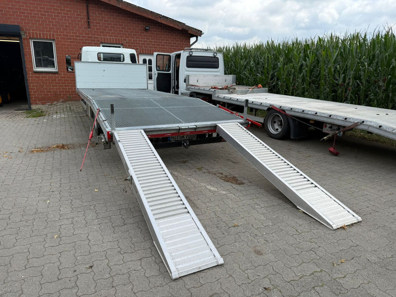 Mitsubishi Fuso Canter 7C18 Arbeitsbühnentransporter - Araba taşıyıcı kamyon: fotoğraf 3 Mitsubishi Fuso Canter 7C18 Arbeitsbühnentransporter - Araba taşıyıcı kamyon: fotoğraf 3