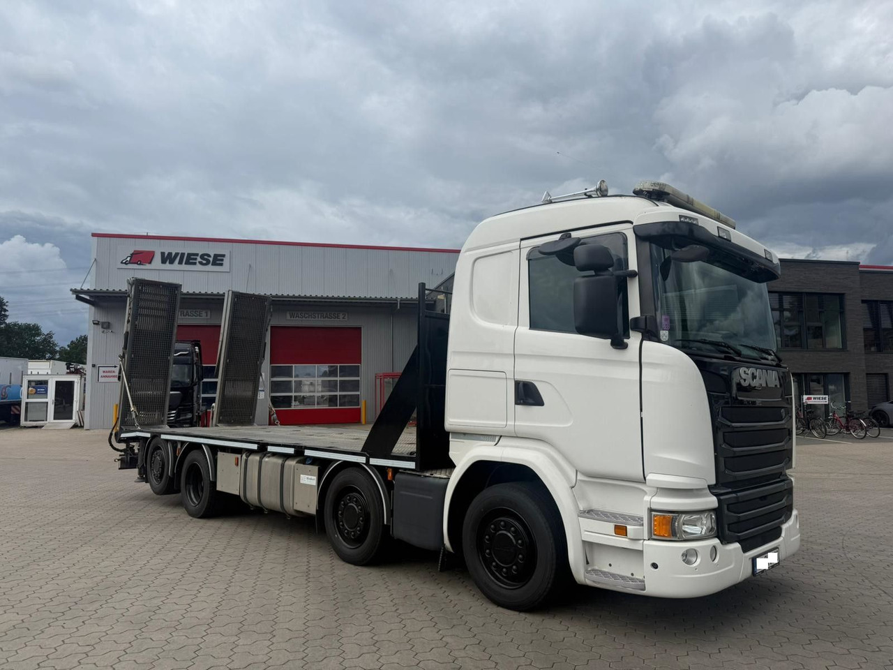 Scania G450 Baumaschinentransporter mit Rampen - Çekici kamyonu: fotoğraf 1 Scania G450 Baumaschinentransporter mit Rampen - Çekici kamyonu: fotoğraf 1