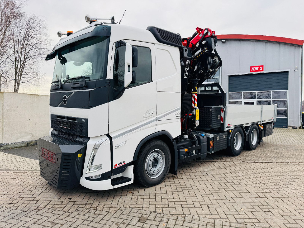 Volvo FH500 6x4 Fassi F545RA 2.27 mit Jib und Winde - Vinçli kamyon: fotoğraf 1 Volvo FH500 6x4 Fassi F545RA 2.27 mit Jib und Winde - Vinçli kamyon: fotoğraf 1
