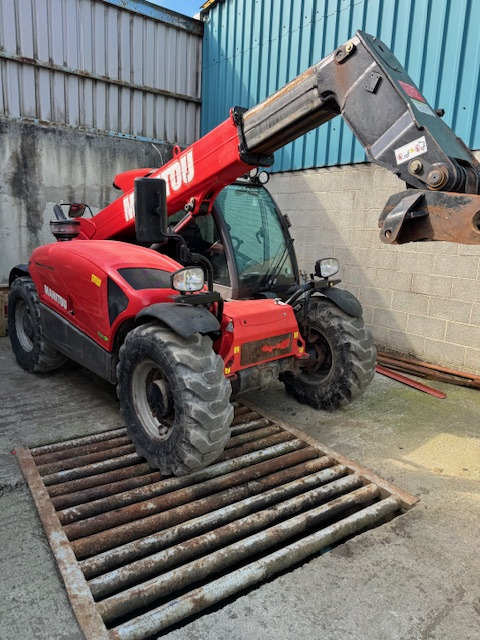 Manitou MLT 625 - Teleskopik yükleyici: fotoğraf 1 Manitou MLT 625 - Teleskopik yükleyici: fotoğraf 1
