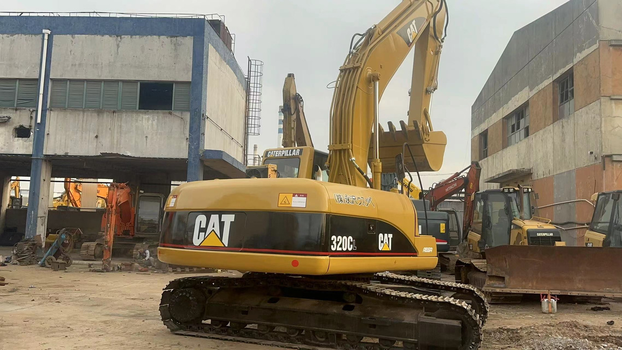CATERPILLAR 320C 320B 320BL 325B - Paletli ekskavatör: fotoğraf 5 CATERPILLAR 320C 320B 320BL 325B - Paletli ekskavatör: fotoğraf 5