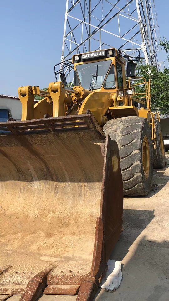 CATERPILLAR 988B - Tekerlekli yükleyici: fotoğraf 2 CATERPILLAR 988B - Tekerlekli yükleyici: fotoğraf 2