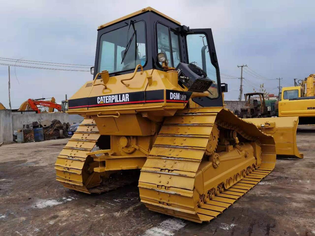 CATERPILLAR D6M - Buldozer: fotoğraf 3 CATERPILLAR D6M - Buldozer: fotoğraf 3