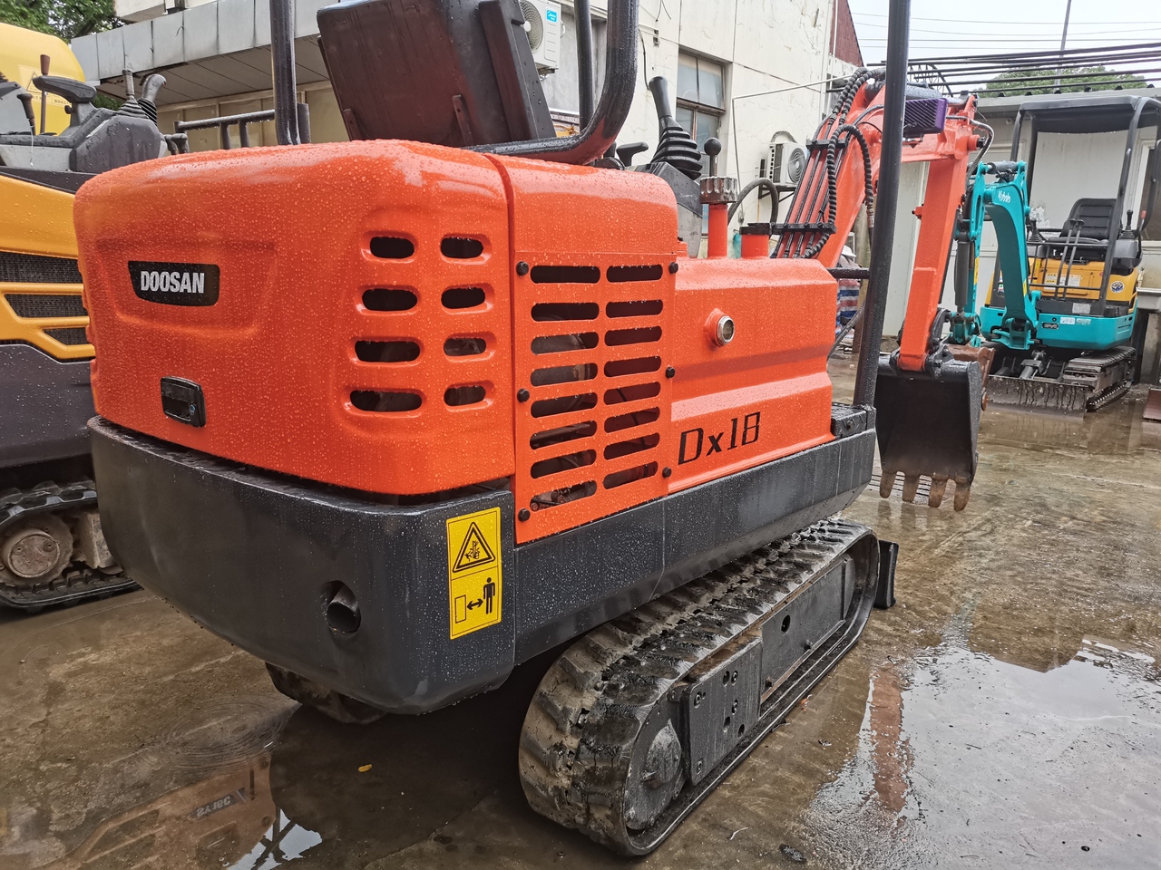 DOOSAN DX18 - Mini ekskavatör: fotoğraf 3 DOOSAN DX18 - Mini ekskavatör: fotoğraf 3