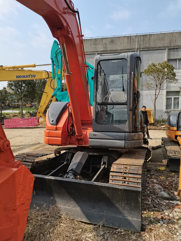 HITACHI ZX75 - Paletli ekskavatör: fotoğraf 3 HITACHI ZX75 - Paletli ekskavatör: fotoğraf 3