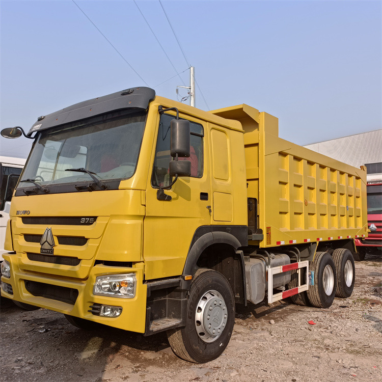 HOWO HOWO 6x4-375 truck tippers - Damperli kamyon: fotoğraf 3 HOWO HOWO 6x4-375 truck tippers - Damperli kamyon: fotoğraf 3