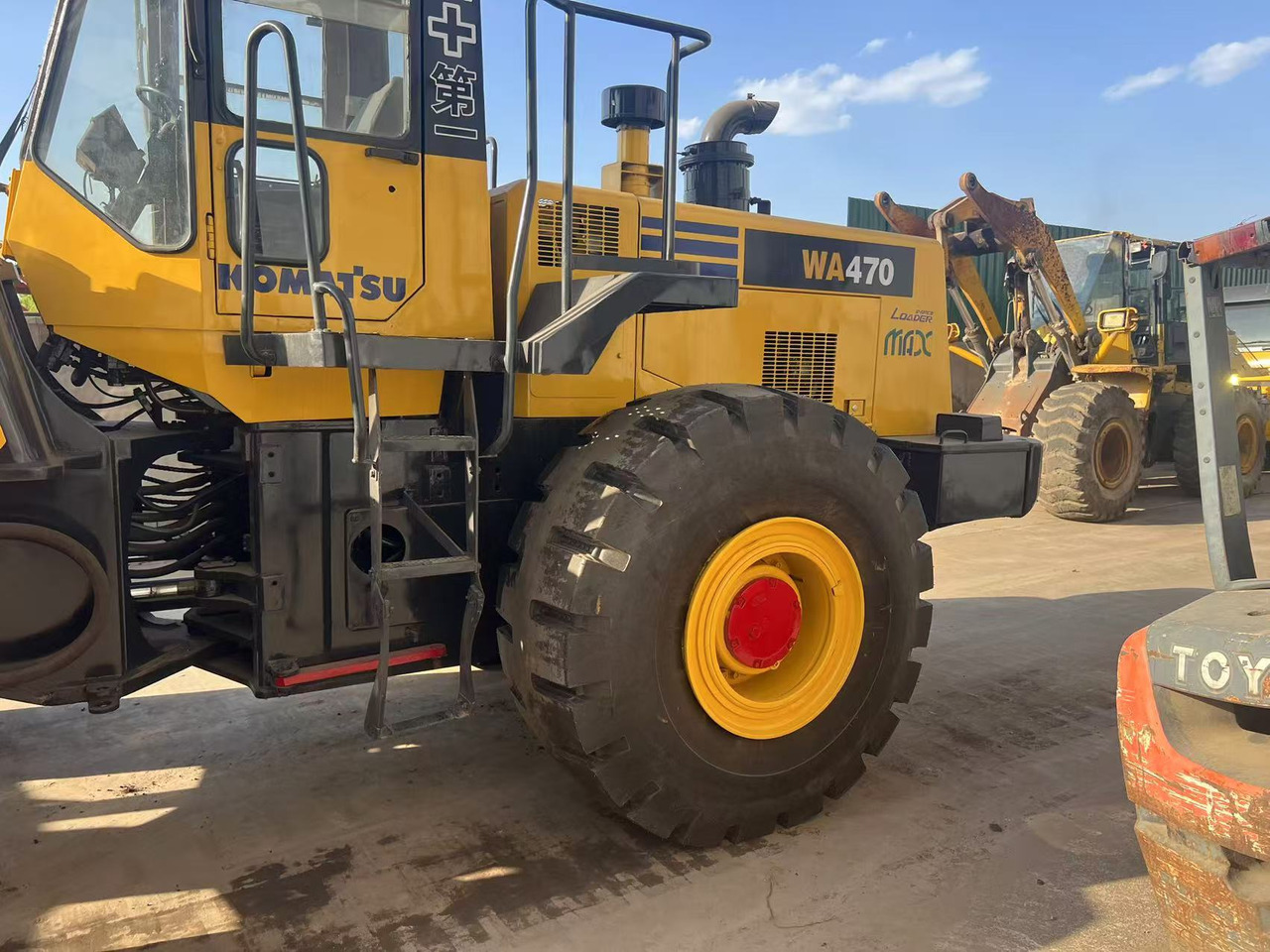 Komatsu WA470-3 - Tekerlekli yükleyici: fotoğraf 5 Komatsu WA470-3 - Tekerlekli yükleyici: fotoğraf 5