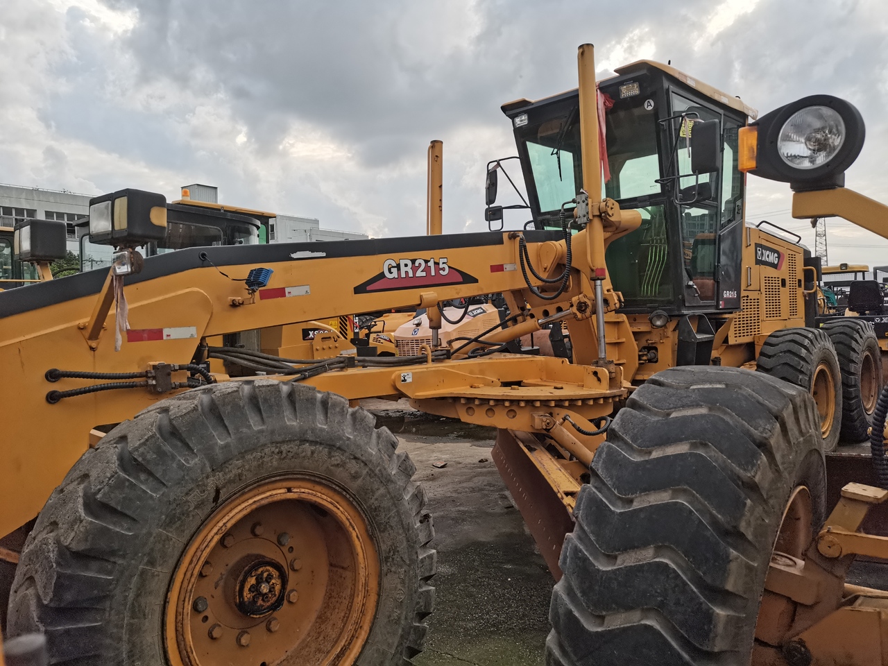 XCMG GR215 - Greyder: fotoğraf 3 XCMG GR215 - Greyder: fotoğraf 3