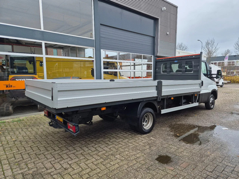 Iveco Daily 50C18 Pritsche 3.0D Euro 6 Hi-Matic GVW 3500 kg - Açık kasa kamyonet: fotoğraf 2 Iveco Daily 50C18 Pritsche 3.0D Euro 6 Hi-Matic GVW 3500 kg - Açık kasa kamyonet: fotoğraf 2