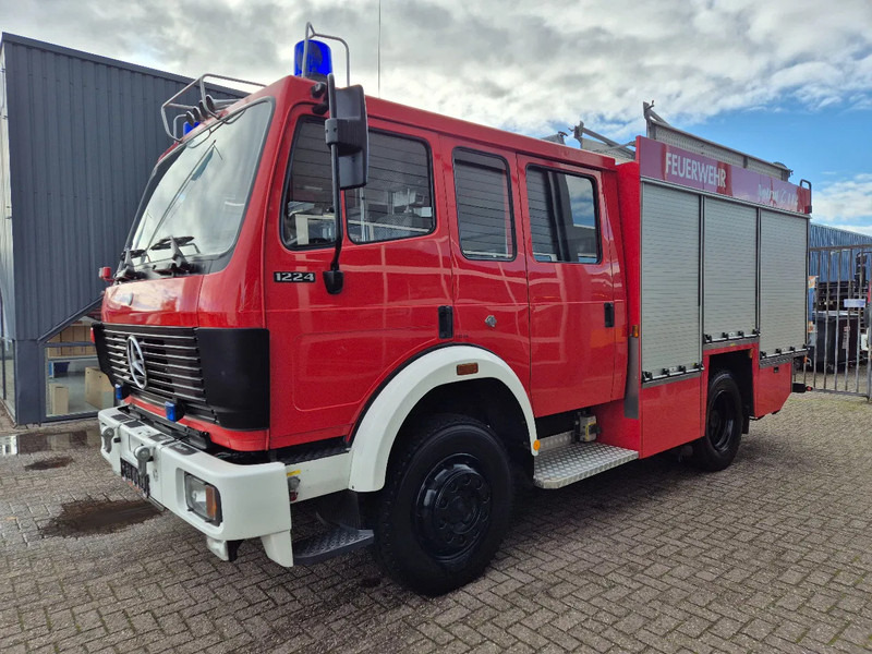 Mercedes-Benz SK 1224 4x4 FIRETRUCK/ FEUERWEHR/ 2400L TANK/ EXPEDITION - İtfaiye aracı: fotoğraf 5 Mercedes-Benz SK 1224 4x4 FIRETRUCK/ FEUERWEHR/ 2400L TANK/ EXPEDITION - İtfaiye aracı: fotoğraf 5