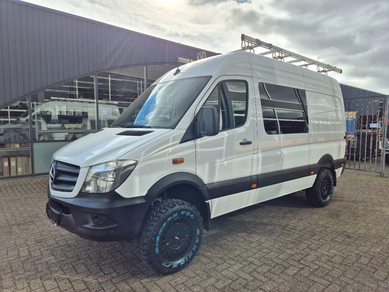 Mercedes-Benz Sprinter 314 CDI 4X4 Offroad/ Doka/ L2H2/ Airco/ Navi - Panelvan: fotoğraf 5 Mercedes-Benz Sprinter 314 CDI 4X4 Offroad/ Doka/ L2H2/ Airco/ Navi - Panelvan: fotoğraf 5