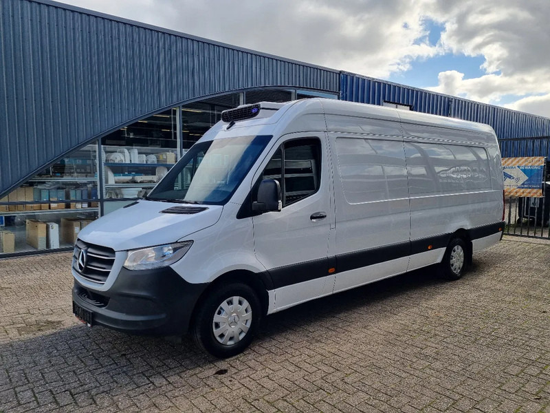 Mercedes-Benz Sprinter 315 CDI L4H2 XXL Koelwagen Carrier Viento 350 Euro 6D-T - Frigorifik kamyonet: fotoğraf 4 Mercedes-Benz Sprinter 315 CDI L4H2 XXL Koelwagen Carrier Viento 350 Euro 6D-T - Frigorifik kamyonet: fotoğraf 4