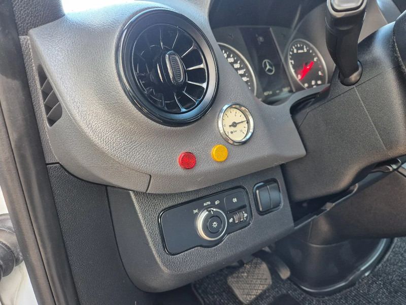Kapalı kasa kamyonet Mercedes-Benz Sprinter 516 CDI BE Clixtar/ Webasto/ 27 KUB/ Nutzlast 3.3T/ 073688: fotoğraf 20 Kapalı kasa kamyonet Mercedes-Benz Sprinter 516 CDI BE Clixtar/ Webasto/ 27 KUB/ Nutzlast 3.3T/ 073688: fotoğraf 20