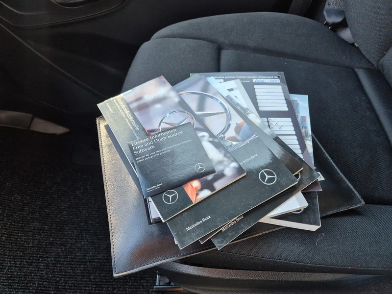 Kapalı kasa kamyonet Mercedes-Benz Sprinter 516 CDI BE Clixtar/ Webasto/ 27 KUB/ Nutzlast 3.3T/ 073688: fotoğraf 16 Kapalı kasa kamyonet Mercedes-Benz Sprinter 516 CDI BE Clixtar/ Webasto/ 27 KUB/ Nutzlast 3.3T/ 073688: fotoğraf 16