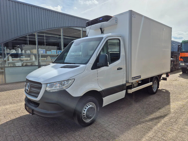 Mercedes-Benz Sprinter 516 CDI/ Kuhlkoffer/ Carrier Xarios 300/ -20/ +20/ Standby 230V - Frigorifik kamyonet: fotoğraf 5 Mercedes-Benz Sprinter 516 CDI/ Kuhlkoffer/ Carrier Xarios 300/ -20/ +20/ Standby 230V - Frigorifik kamyonet: fotoğraf 5