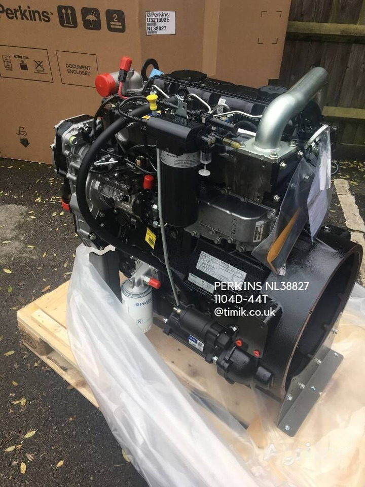 Perkins 1104D-44T NL38827 - Motor - Traktör: fotoğraf 1 Perkins 1104D-44T NL38827 - Motor - Traktör: fotoğraf 1