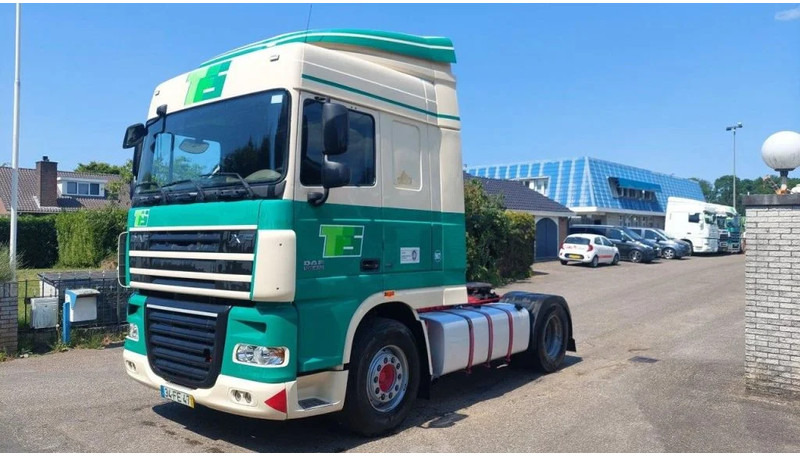 DAF XF 105.410 4 PIECES AVAILABLE - Çekici: fotoğraf 5 DAF XF 105.410 4 PIECES AVAILABLE - Çekici: fotoğraf 5
